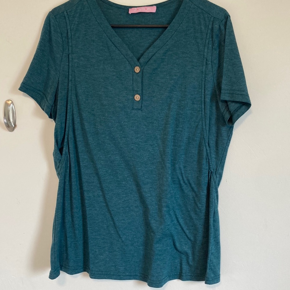 Joy mom nursing top